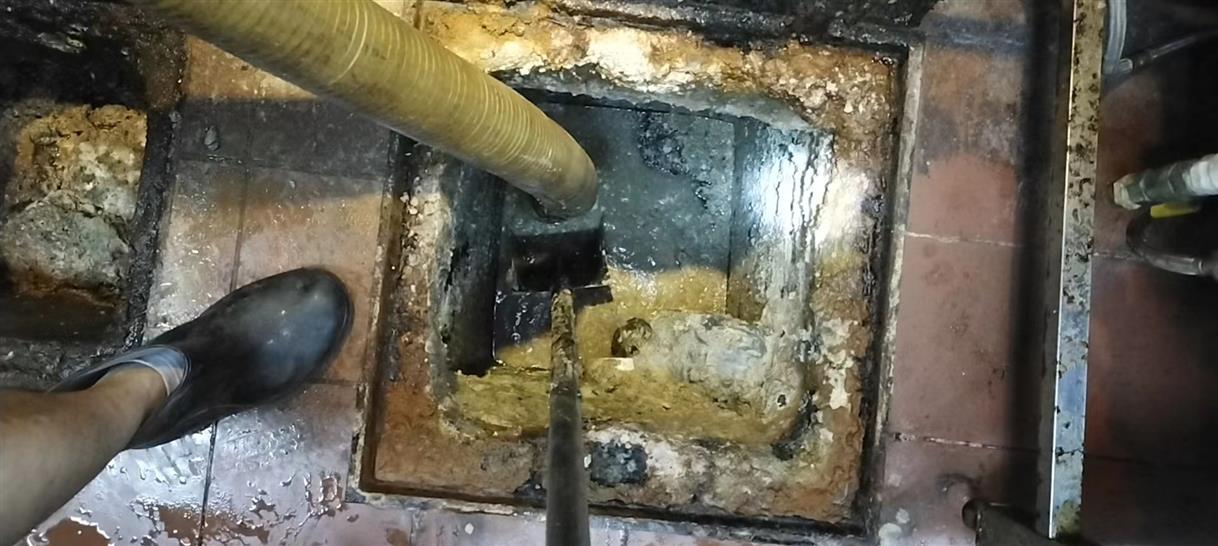 莲都污水池清理一般都有毒气，怎么预防中毒呢？
